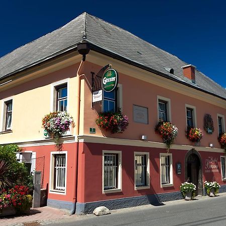 Gasthof Braeuer - Familie Eibensteiner Weißkirchen in Steiermark 외부 사진