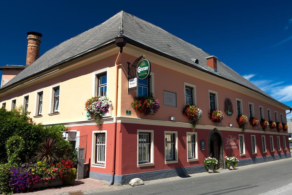 Gasthof Braeuer - Familie Eibensteiner Weißkirchen in Steiermark 외부 사진