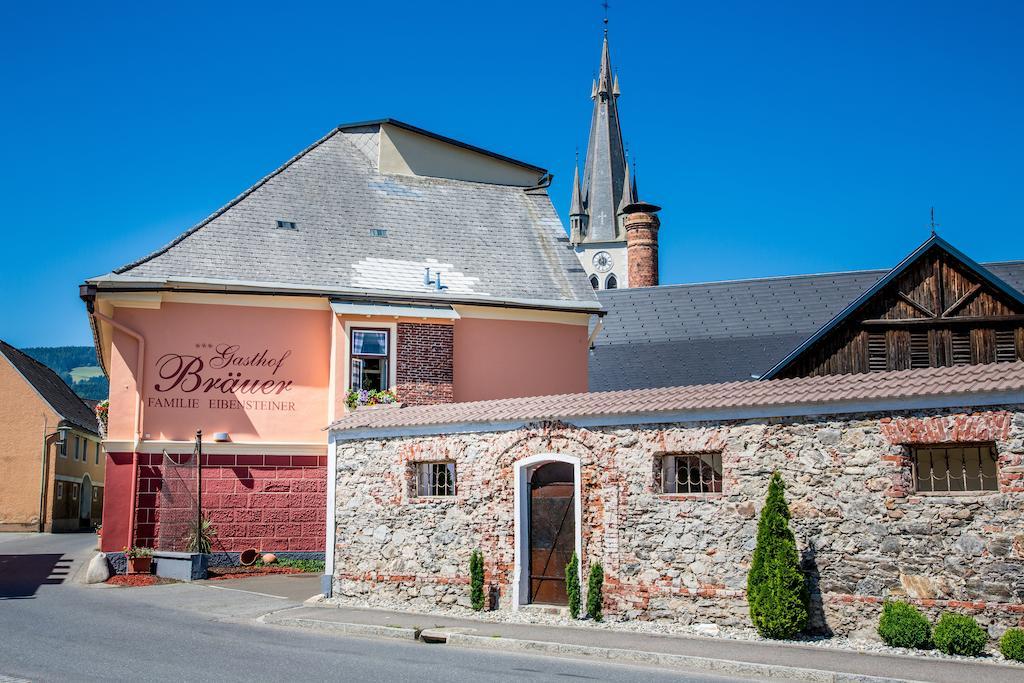 Gasthof Braeuer - Familie Eibensteiner Weißkirchen in Steiermark 외부 사진